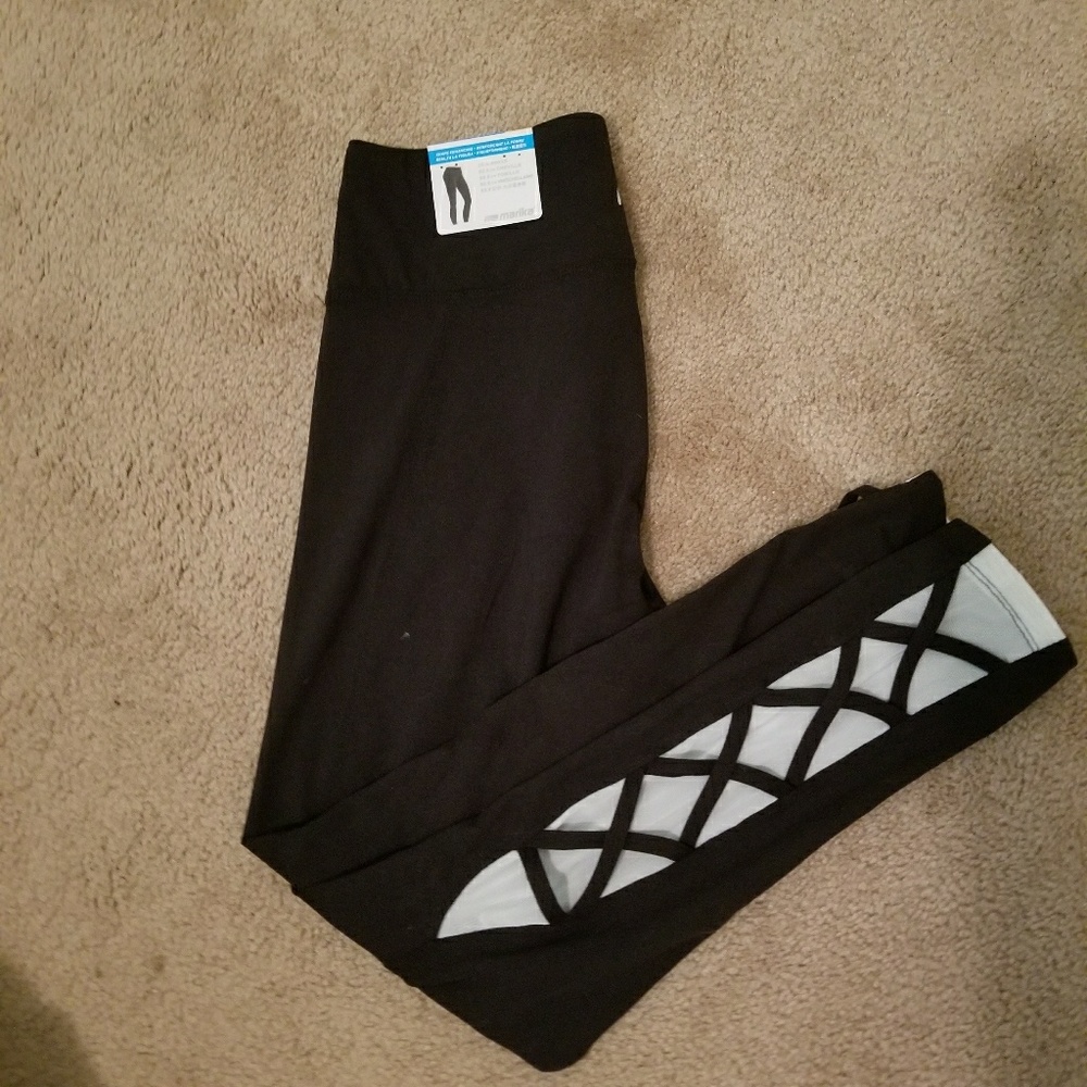 Black leggings